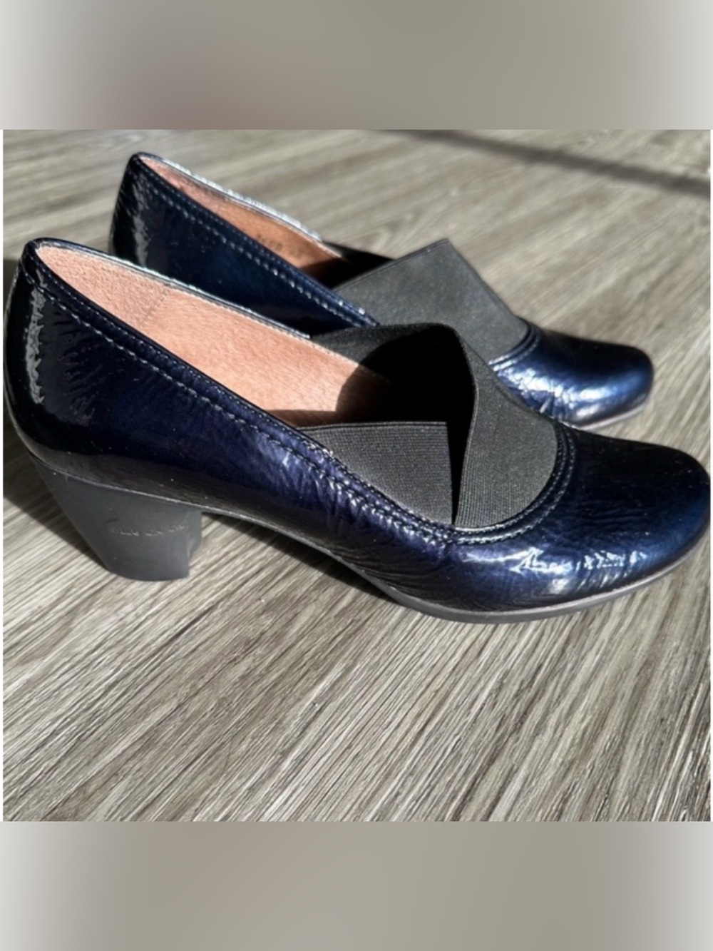 Wonders Navy Blue Patent Leather Women's Heels Size EU 38 US 7.5/8